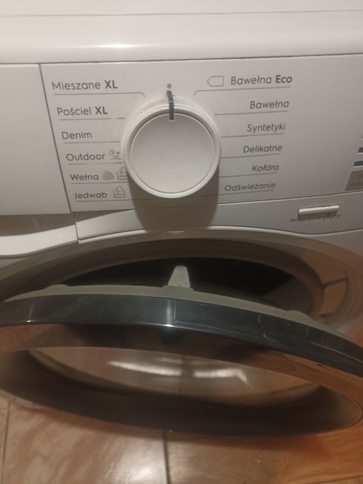 Suszarka do ubrań Electrolux Ew8H 458BP