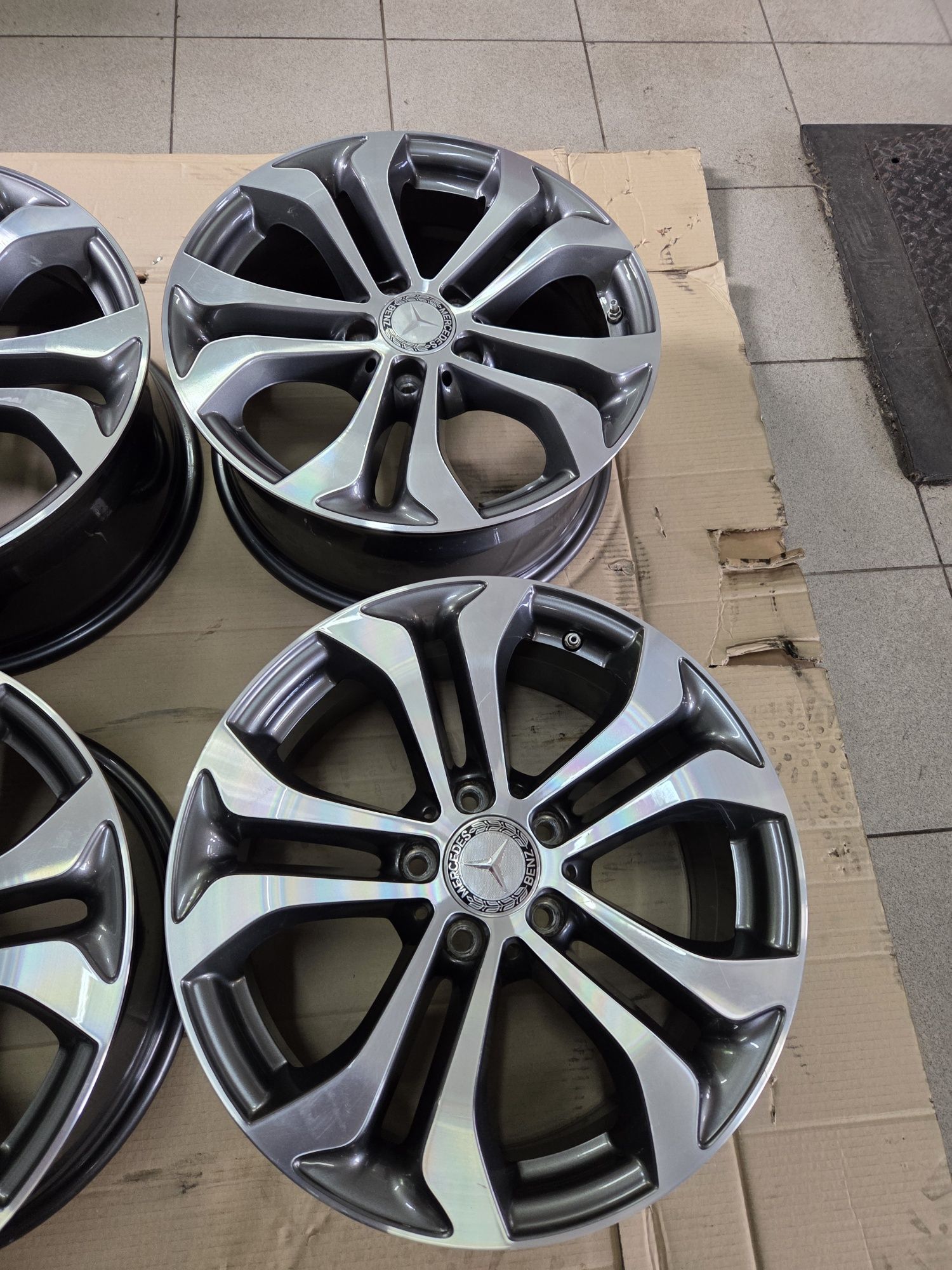 felgi aluminiowe 17" 5x112 7,5x17 ET 35 Mercedes BMW VW