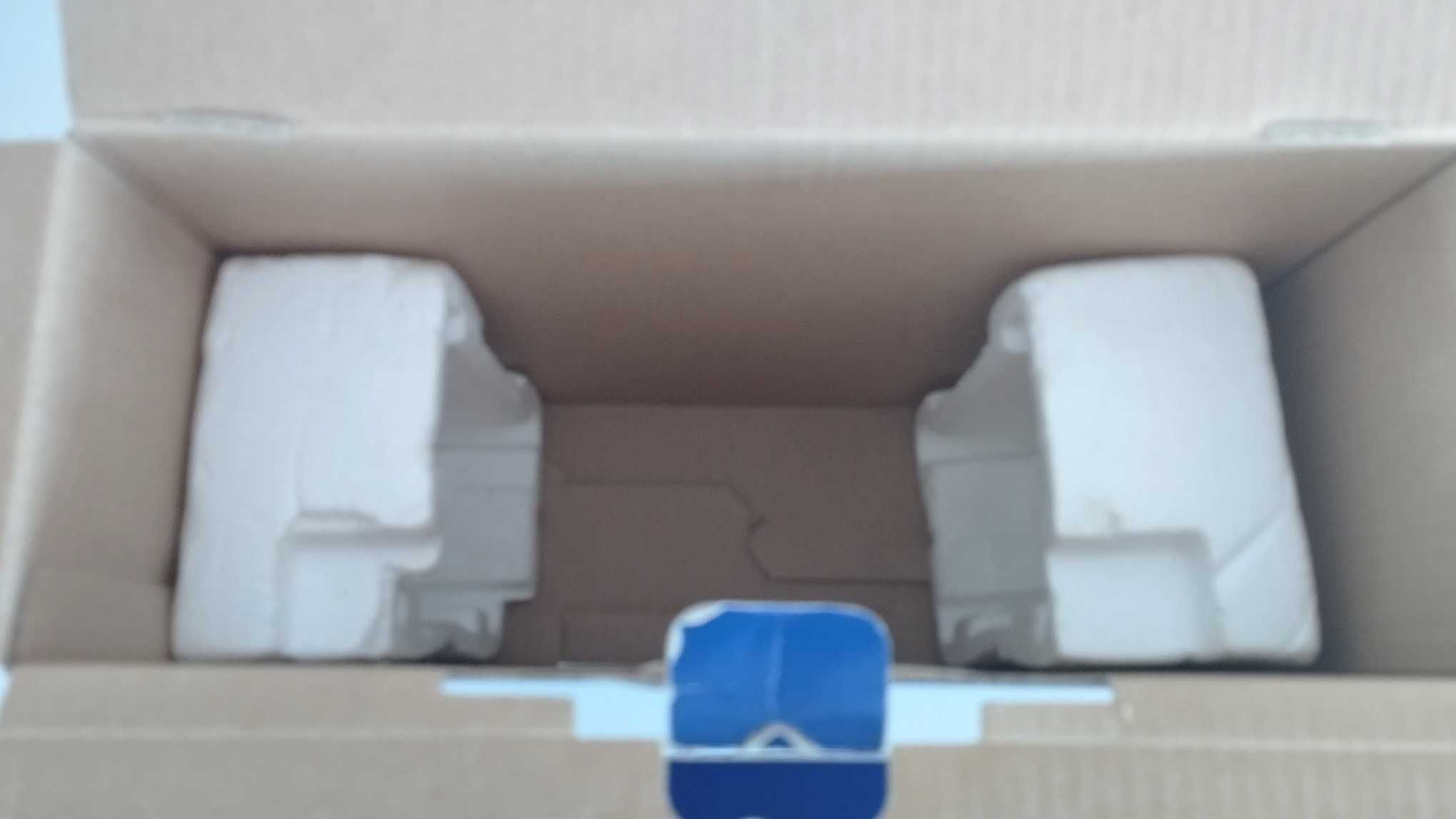 PS2 - Caixa de Consola + Cabo Vídeo + Cabo Alimentação + SCART