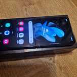 Samsung galaxy flip z4
