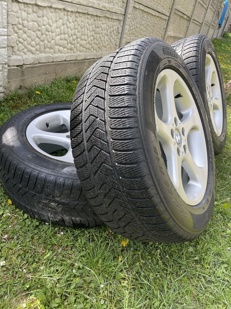 Диски с резиной Pirelli BMW X5 255/55 R18