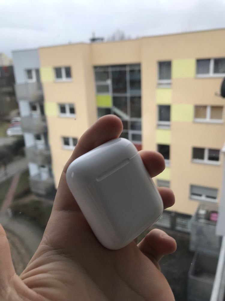 Etui AirPods 2 Model A1602 Oryginalne