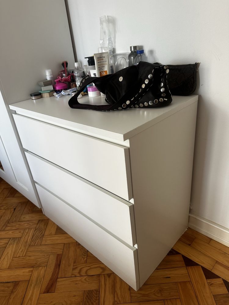 Comoda branca ikea 3 gavetas