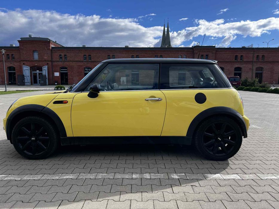 Mini Cooper R50 1.6 116KM 2001