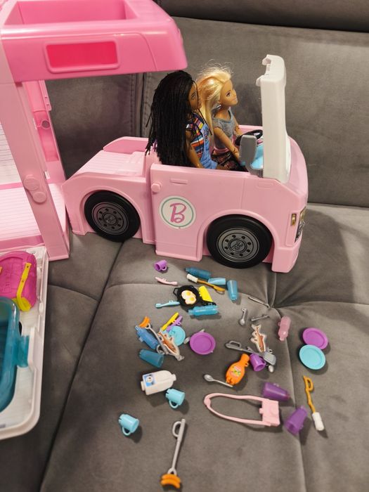 Zestaw Barbie Kamper