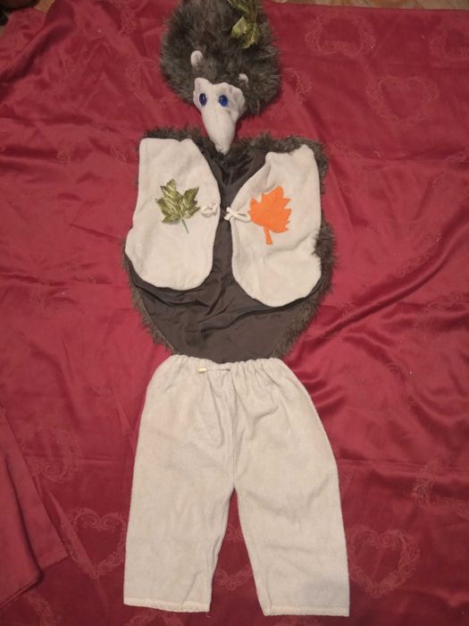 Тыква, ежик, зайчик, мишка, волк, кошка,  пингвин, ангел на прокат