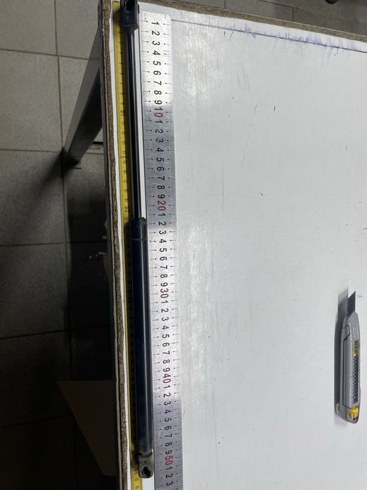 Амартизатори багажника для шкоди октавіа тур