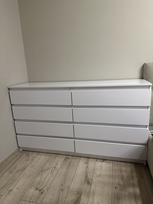 Комод, стелаж , шкаф