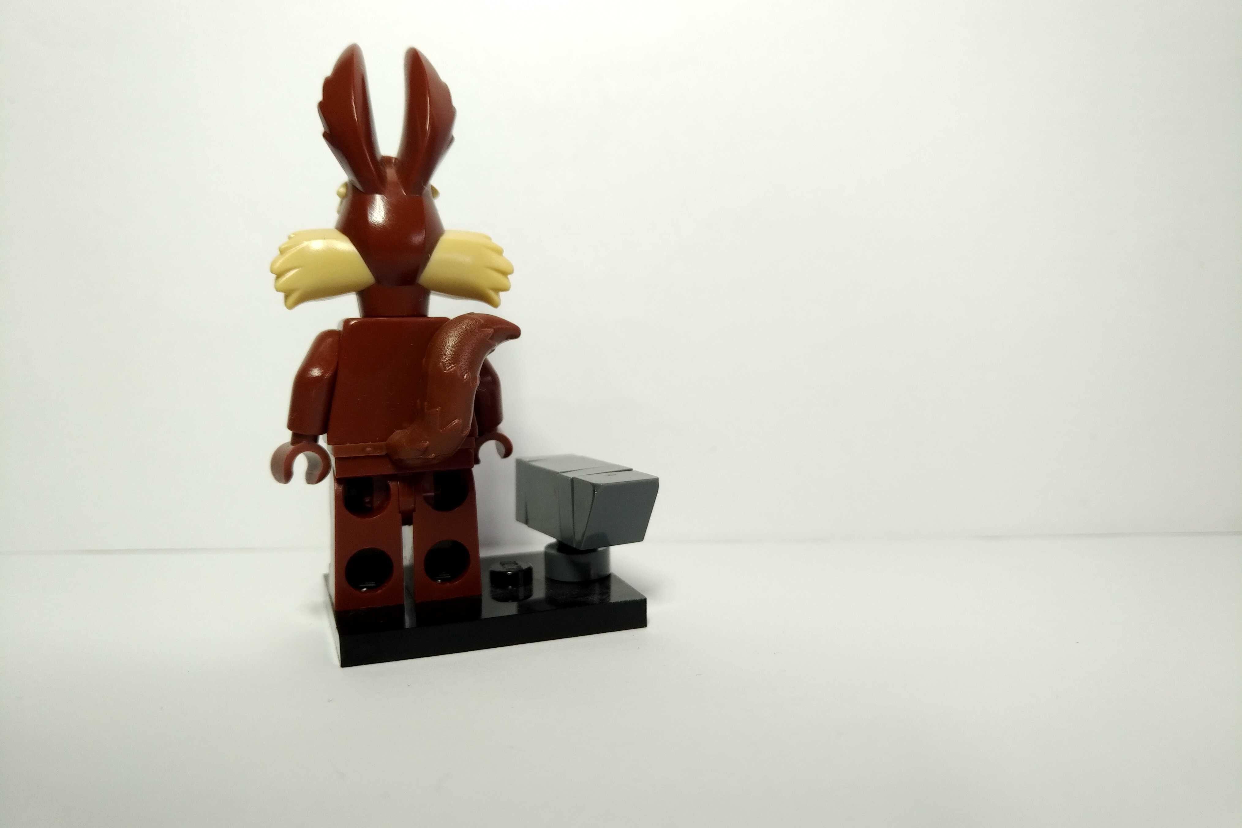 Lego 71030 figurka CMF collt-3	collt03 Wile E. Coyote Kojot