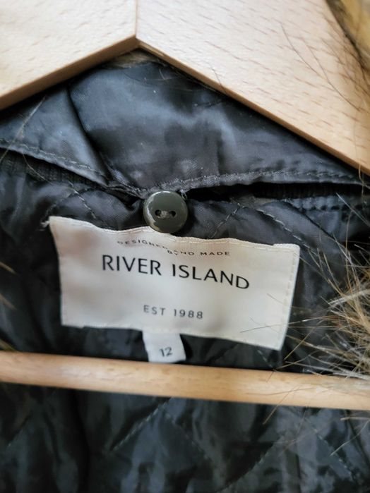 Kurtka bomberka khaki ocieplana pilotka Bomber River Island 38 M modna