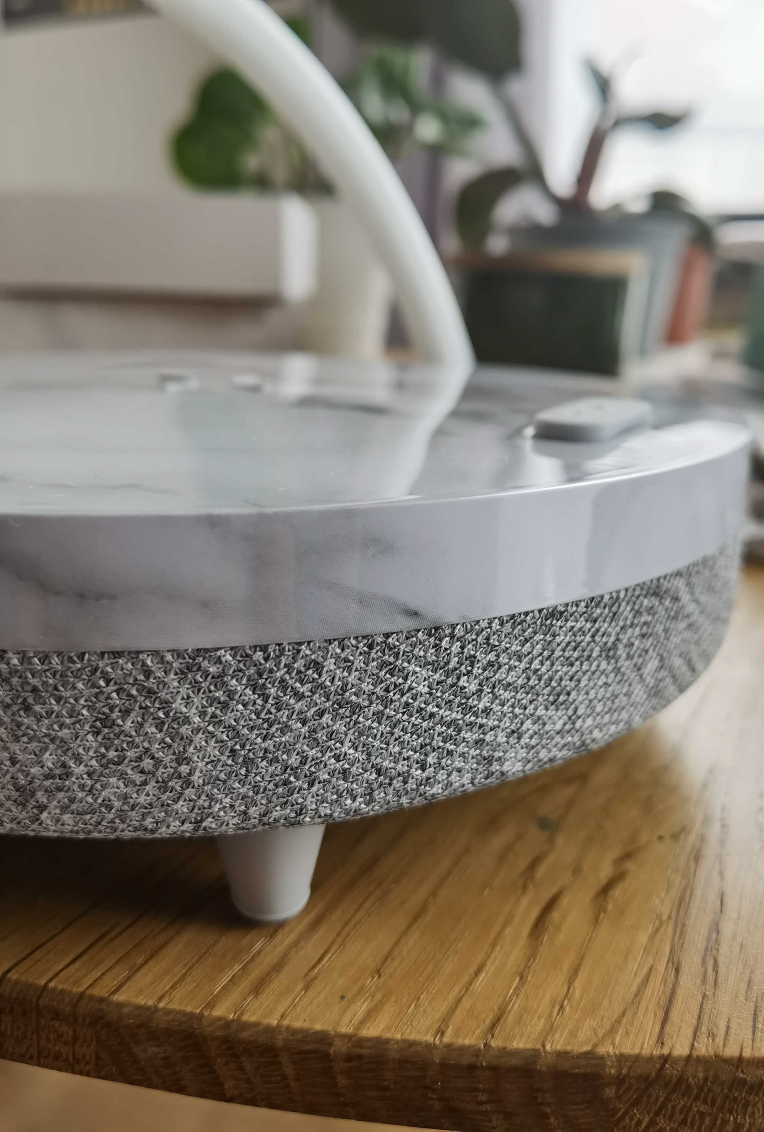 EZVALO Głośnik Bluetooth z bezprzewodową ładowarką