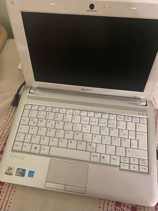 Продам нетбук соні