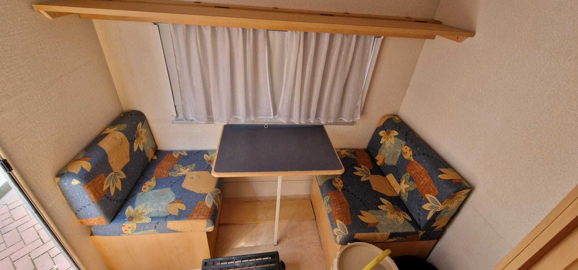 Przyczepa Kempingowa Caravelajr