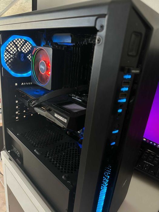 Computador Desktop GAMER + Monitor Widescreen LG + Rato Razer