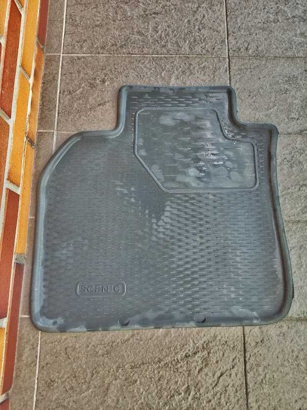 Tapetes originais de borracha Renault Scénic II