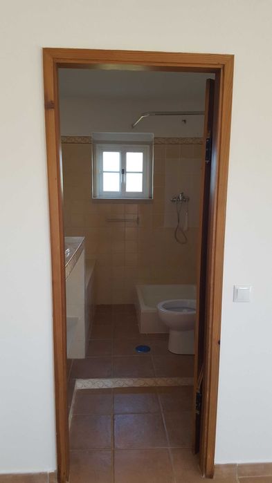 Alugo Moradia T3 independente zona calma em sobral de monte agraço