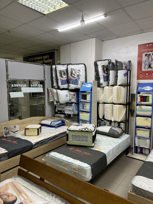 Матрасы в наличии и под заказ, топперы ,  ортопедические подушки