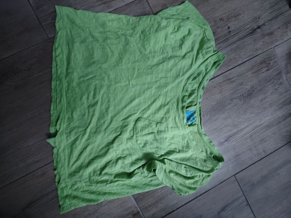 T-shirt damski atmosphere