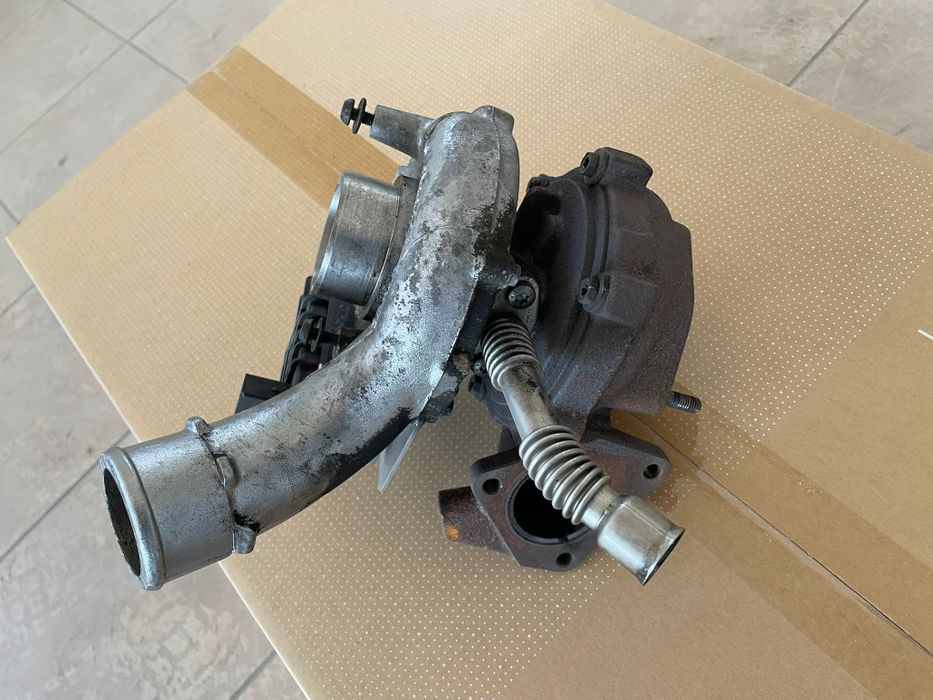 Turbosprężarka Garrett Audi A4 A5 A6 2.7 TDI V6 M53 z nastawnikiem