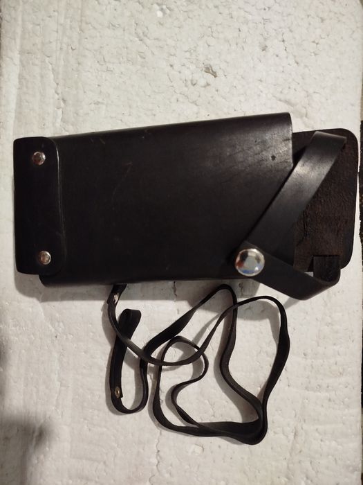 Продам новый чехол под радиостанцию.