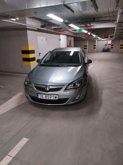 Opel Astra Vauxhall/Opel Astra J