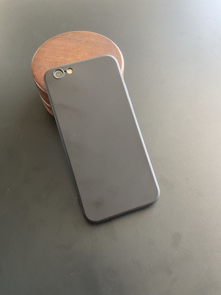 iPhone 6s com capa nova a estrear