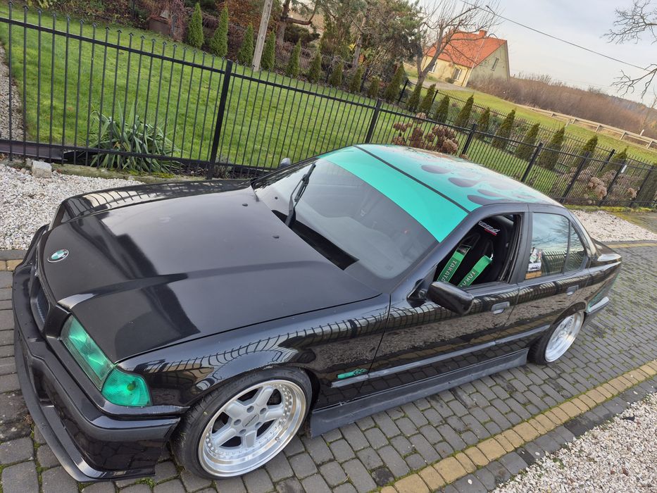 BMW E36 330i Drift Stance