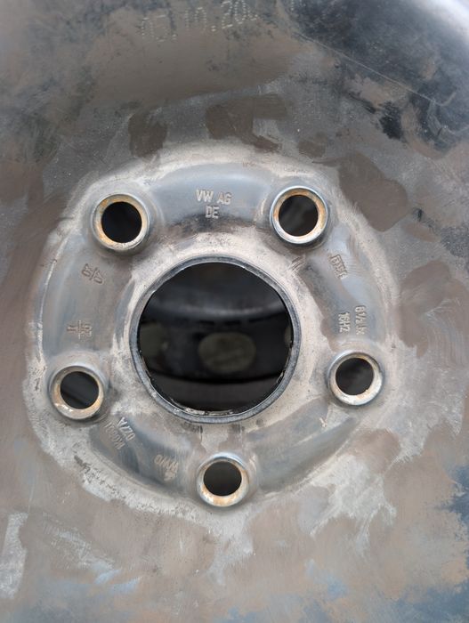 Диски r16 5×112 et50 vag з шинами 205 55 r16 continental/belshina