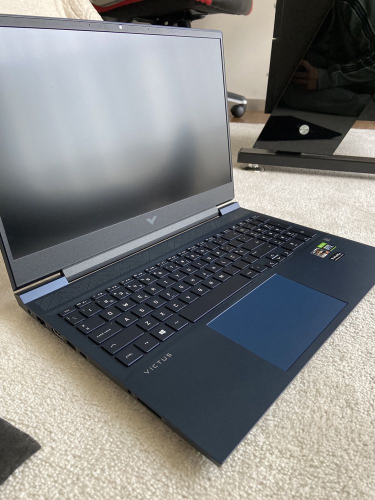 Vendo HP VICTUS (AINDA NA GARANTIA ) como novo !