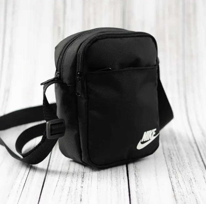 Барсетка Nike The North Face Puma Kappa Ellesse Adidas Manto