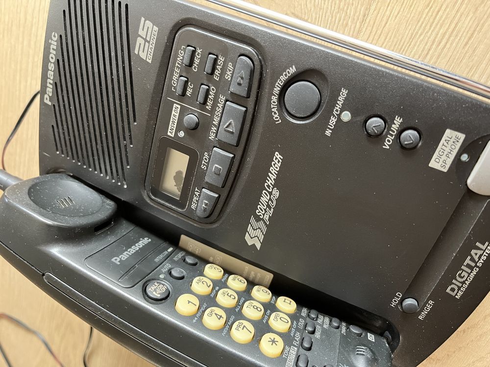 Panasonic telefon bezprzewodowy sekretarka KX-TCM418-B telefon