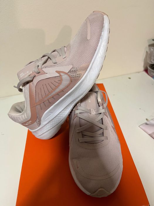 Tenis Nike Quest 5 36,5