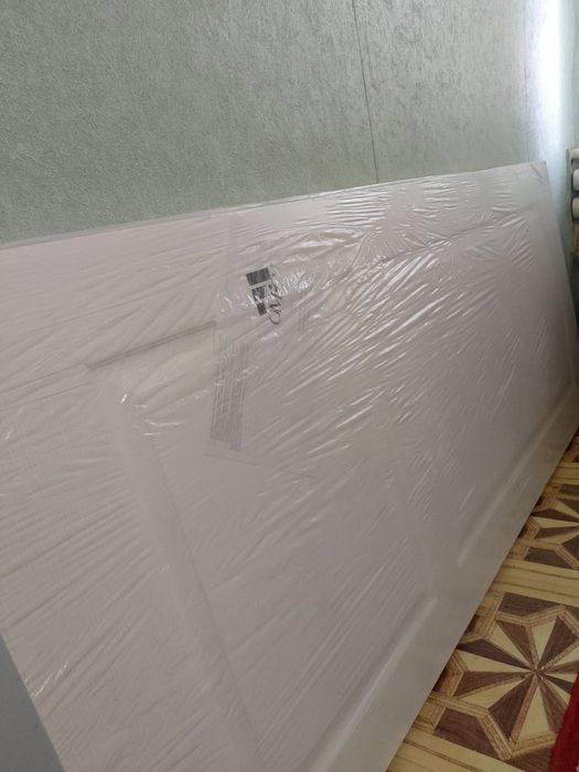 Продам міжкімнатні двері 2*80. Нові.