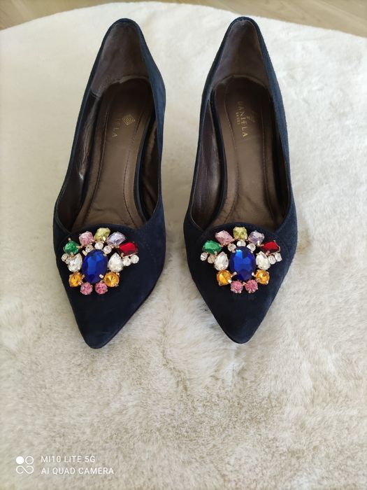 Sapatos de salto alto