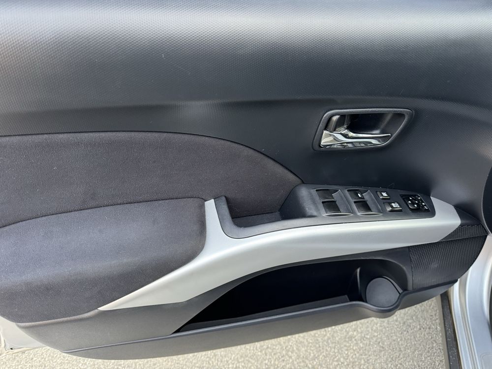 Mitsubishi outlander xl