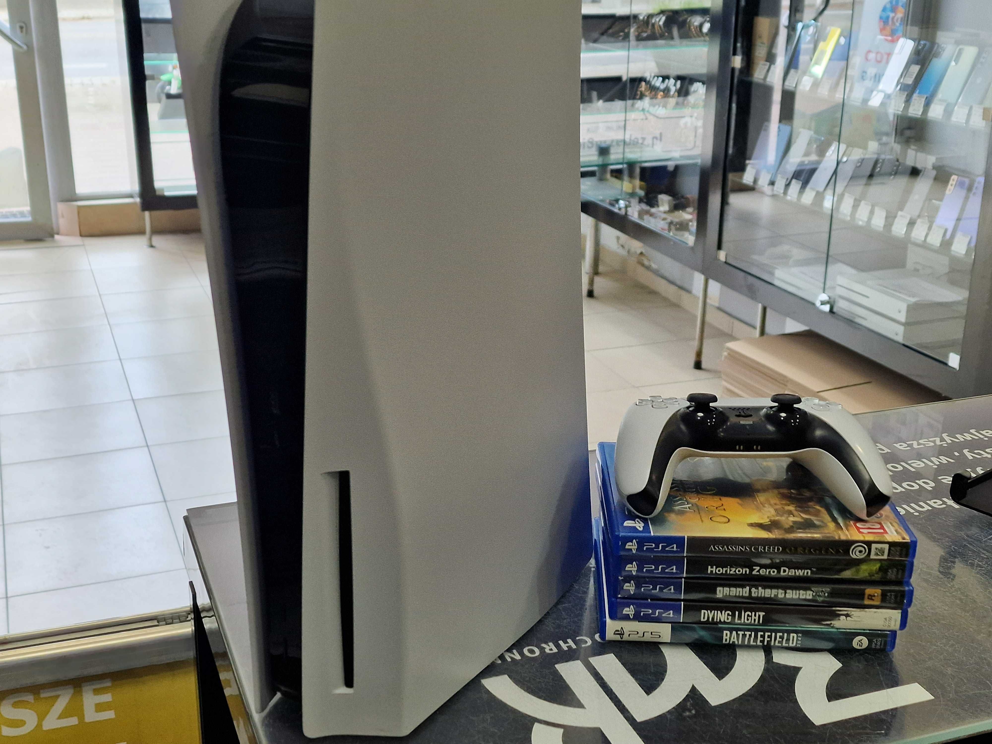 Playstation 5 wersja z napędem 825GB/ +pad/ +5 gier/ Grade A/ PS5/ GW6