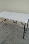 Mesa de campismo dobrável 122cm aberta,fechada 61cm