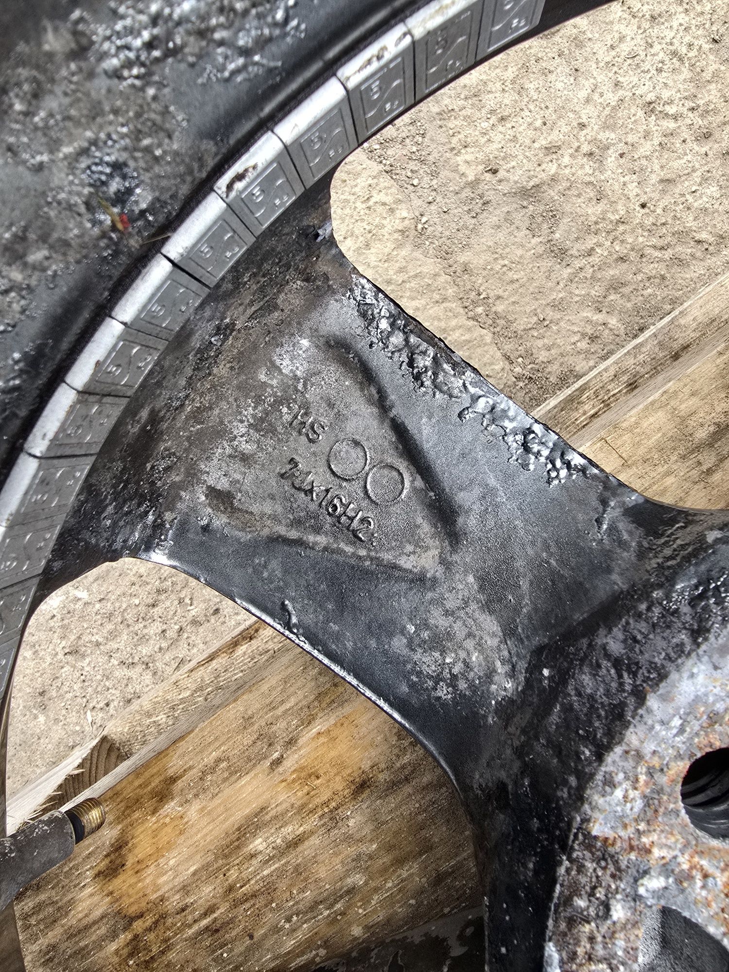 Felgi AEZ 16 cali 5x114.3 toyota