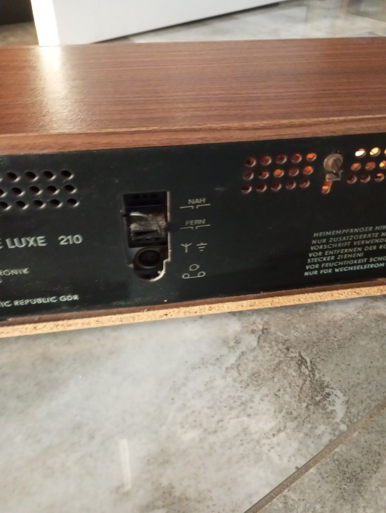Radio Prominent de luxe 210
