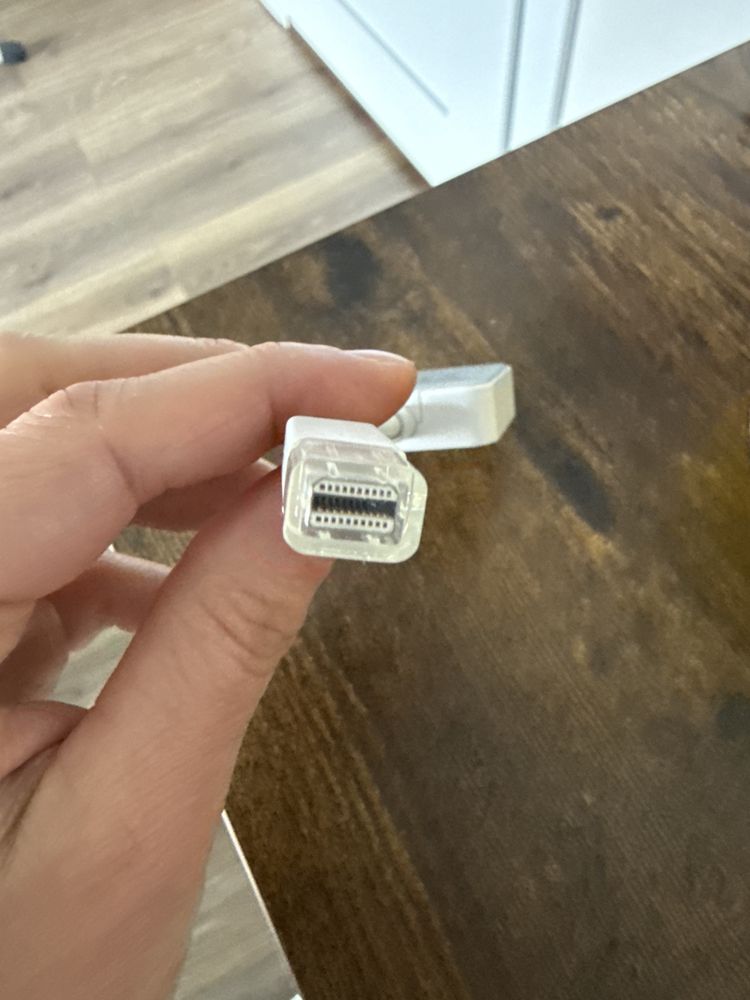 Adapter iLuv Mini Display Port do HDMI Apple
