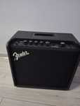 Fender mustang Lt25