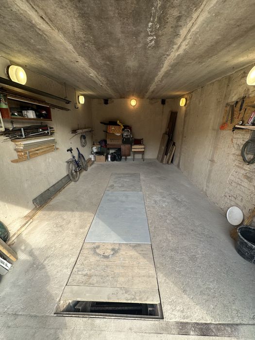 Продам гараж в АК 39 р-н Обласнтная больница