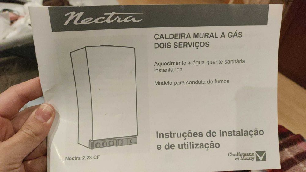 Caldeira Mural a Gás dois serviços Nectra 2.23 CF