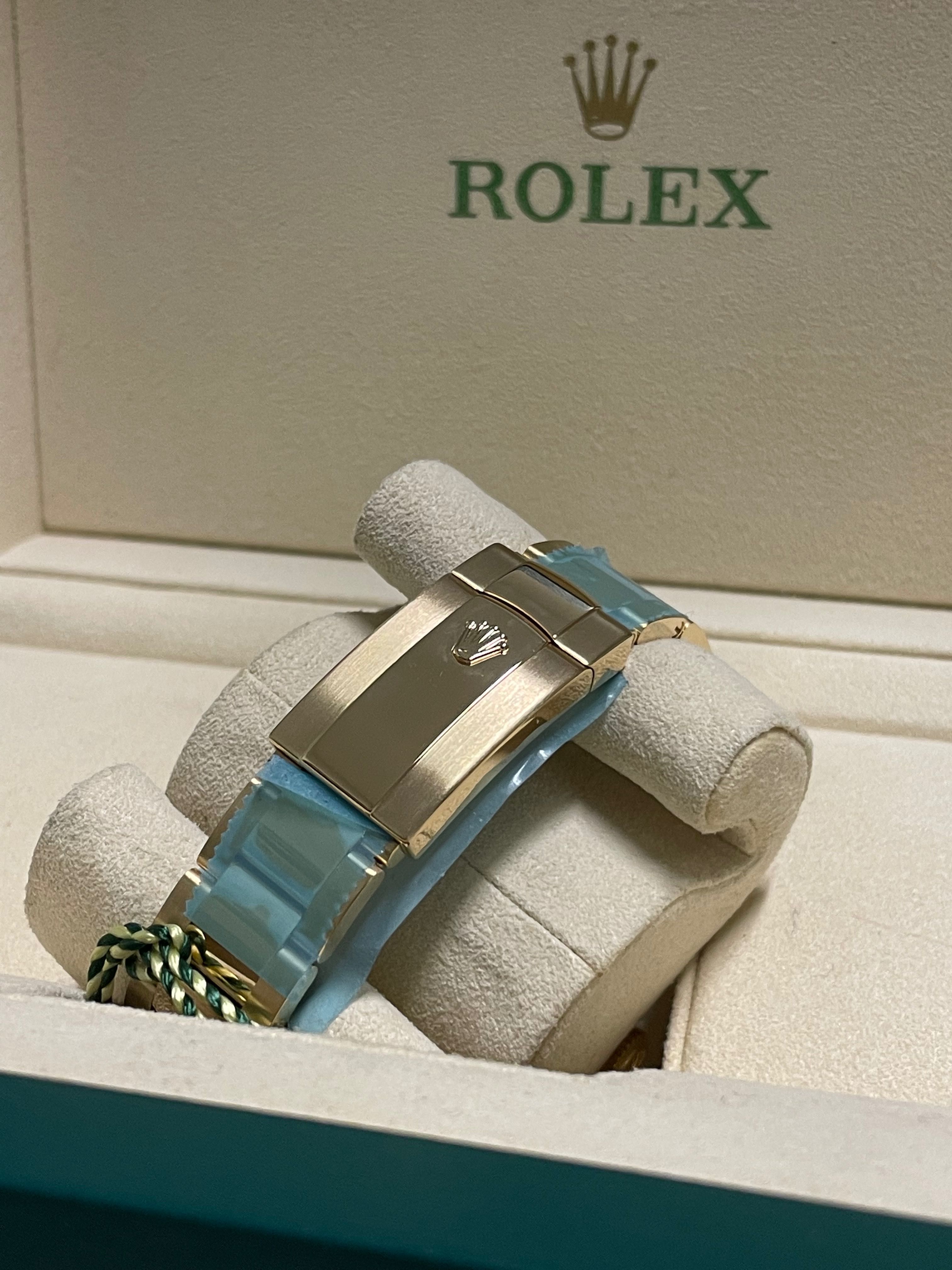 Rolex Sky Dweller Ouro C/ Novo