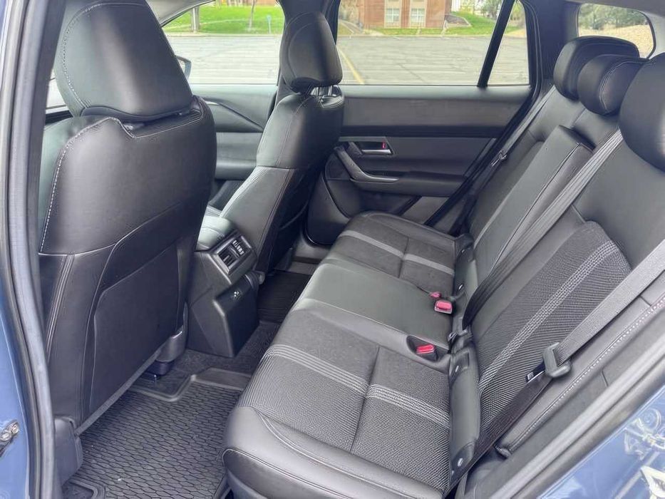 Mazda CX-50      2025