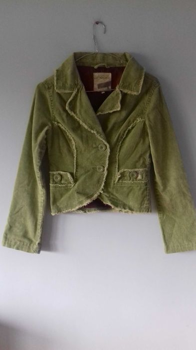 Sztruksowy żakiet z napisem Cropp S