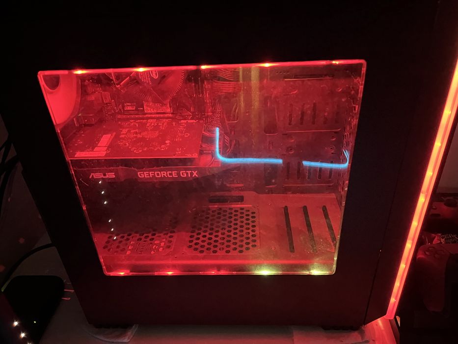 Pc gamming em bom estado