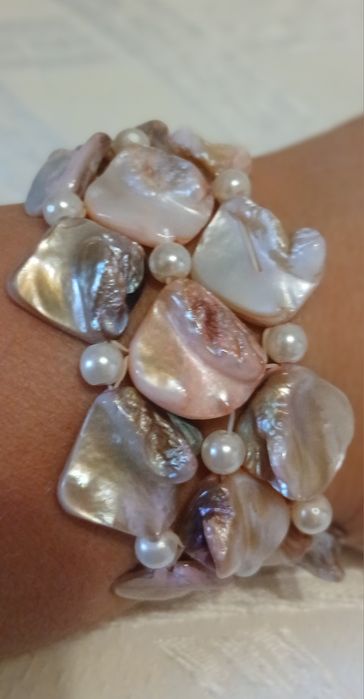 Браслет з натурального перламутра