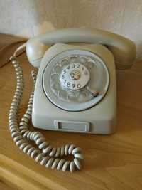 Stary telefon prl