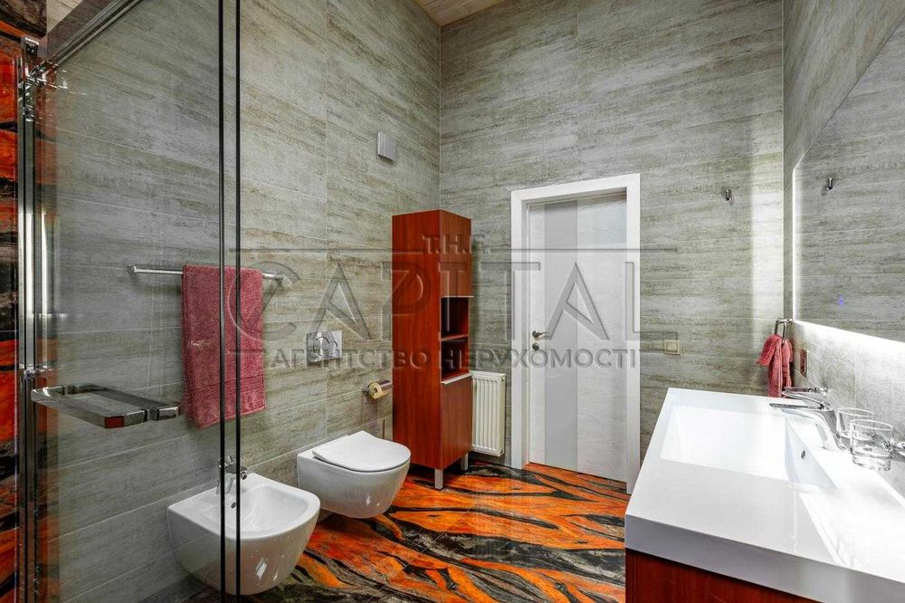 Оренда будинку з виходом до річки в КМ Світанок 2 село Плюти 380 м2